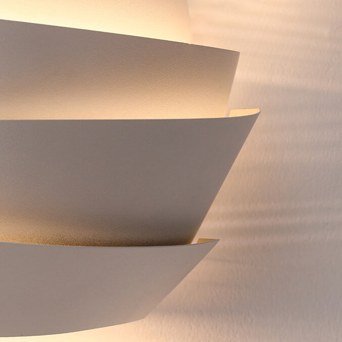 Elegant Skandinavisk Dubbel Vägglampa – Modern Belysning