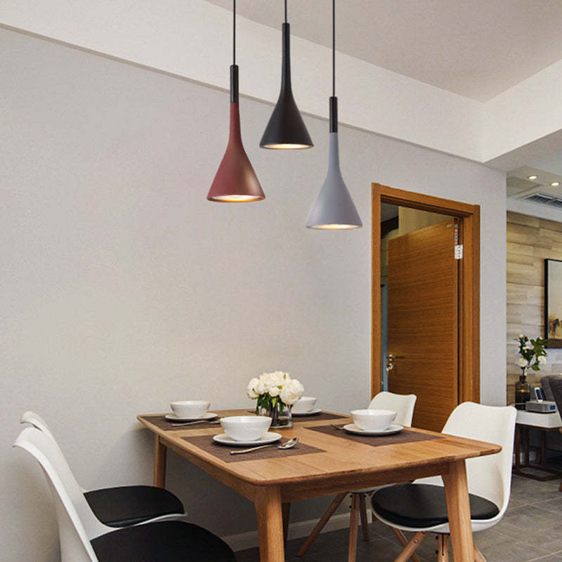 Modern Triangulär Taklampa med LED-belysning