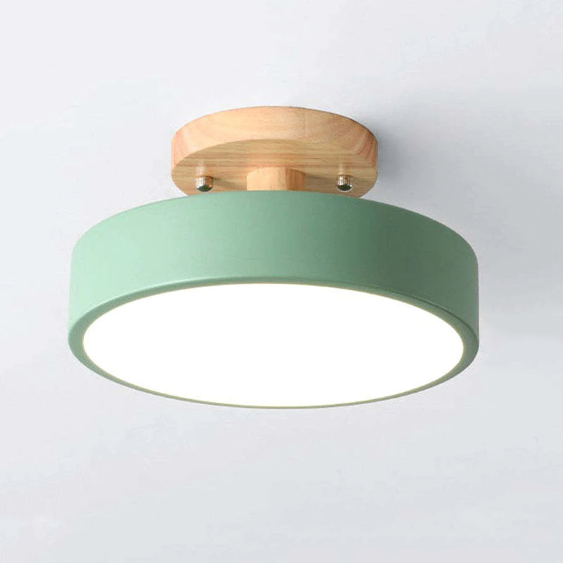 Elegant LED Taklampa i Trä – Modern Belysning