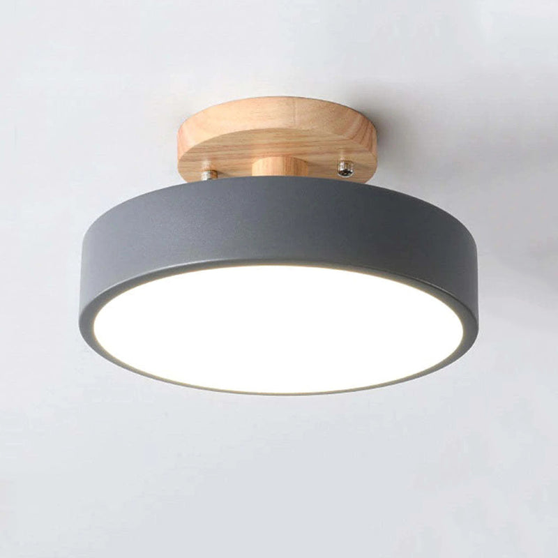 Elegant LED Taklampa i Trä – Modern Belysning