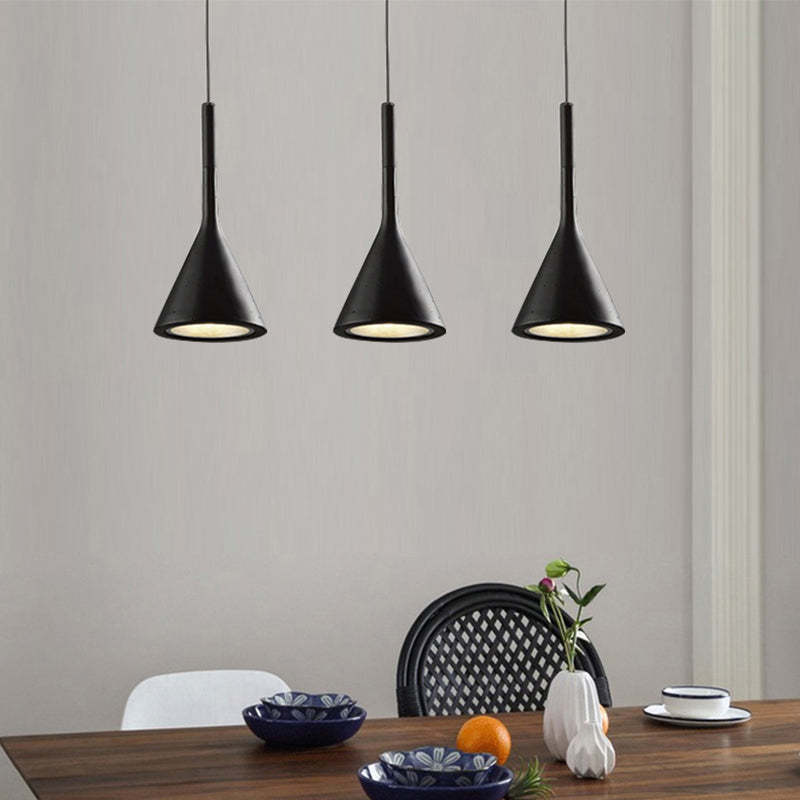 Modern Triangulär Taklampa med LED-belysning