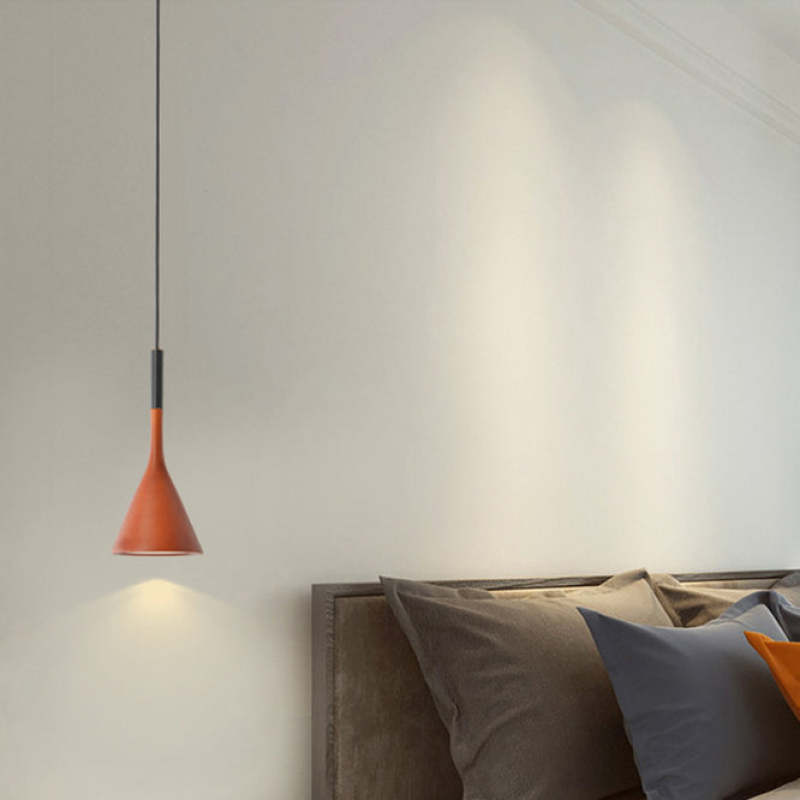 Modern Triangulär Taklampa med LED-belysning