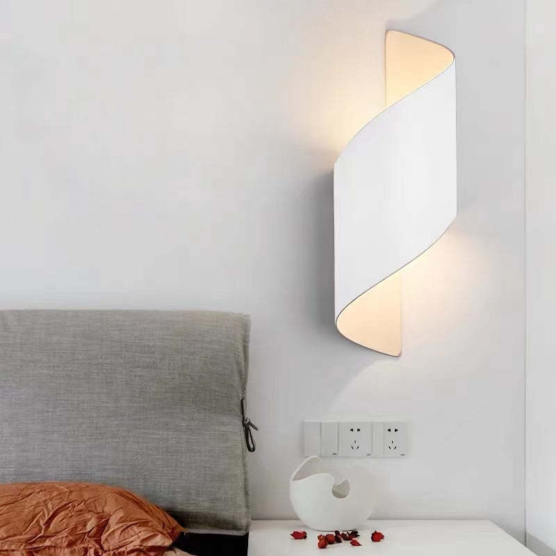 Modern LED Vägglampa Spiral – Stilren & Energieffektiv