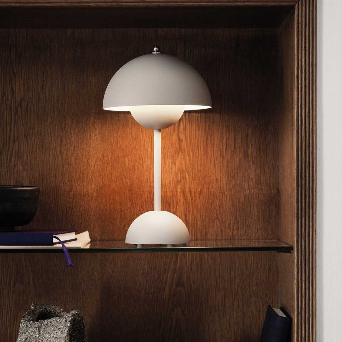 LUNARIA Trådlös LED Bordslampa – Stilren & Justerbar
