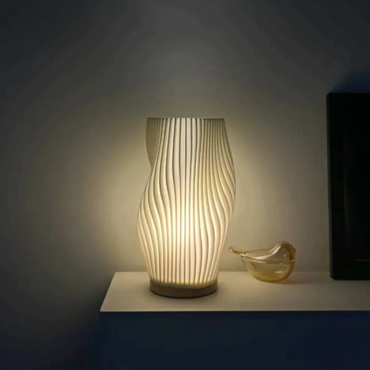 LUMINOUS WAVES – Modern Vågformad Stämningslampa