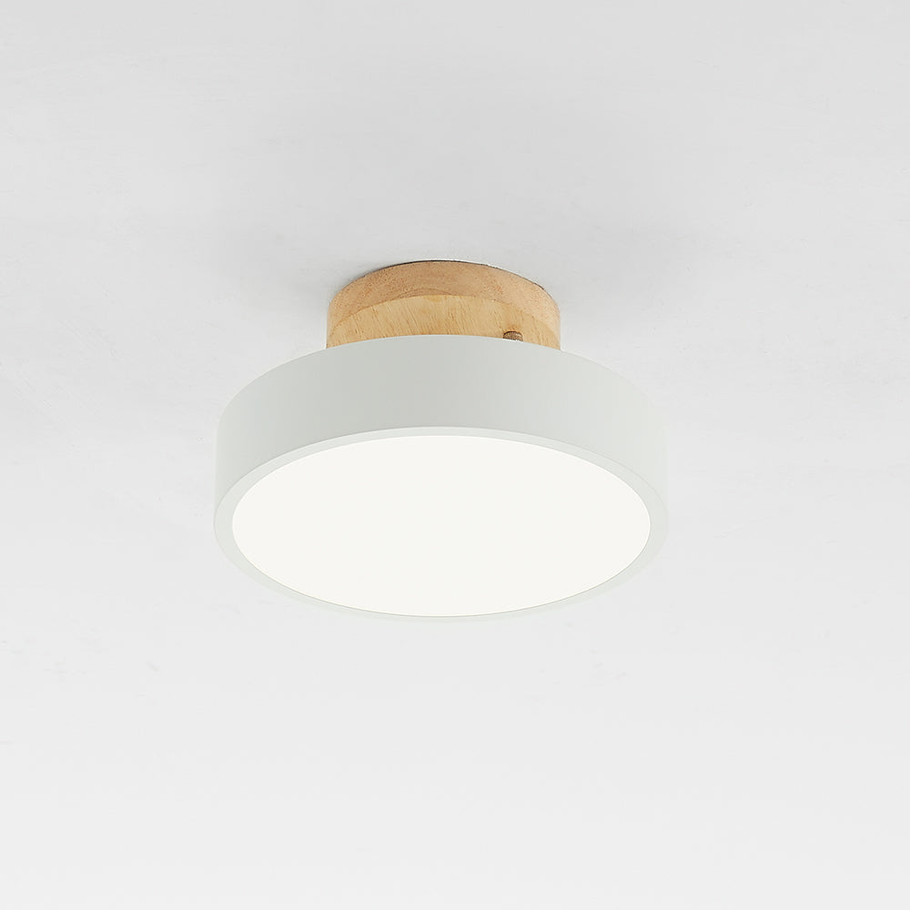 Elegant LED Taklampa i Trä – Modern Belysning