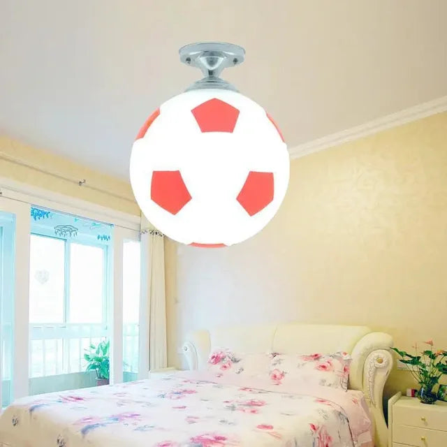 Lekfull LED Taklampa med Fotbollsdesign