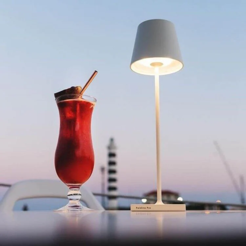 Elegant Trådlös LED Bordslampa – Stilfull Belysning