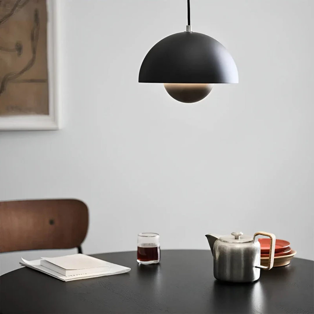 LUMINAIRE BLOOM – Elegant Skandinavisk Pendellampa för Mysig Belysning