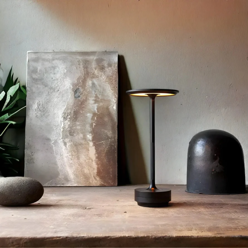 LUXELITE Elegant Trådlös Bordslampa – Mysig Atmosfär