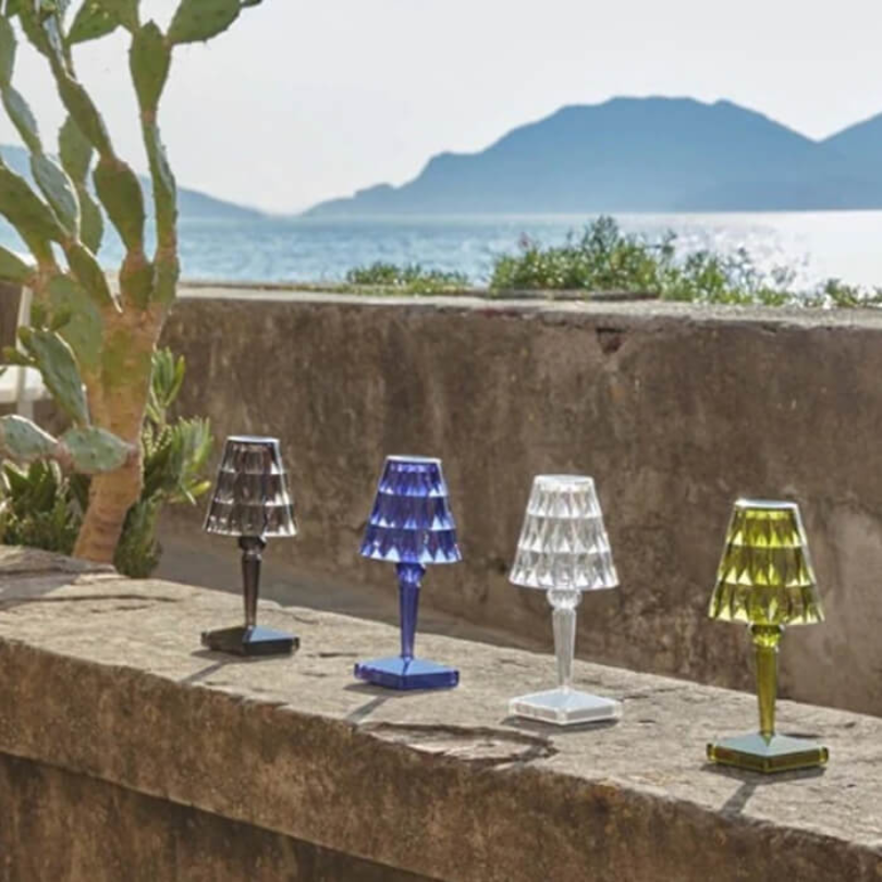 LUXELITE Kristall Bordslampa – Elegant & Glamourös