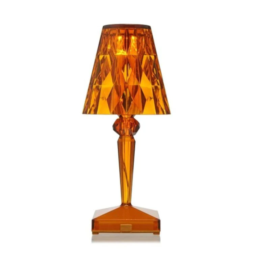LUXELITE Kristall Bordslampa – Elegant & Glamourös