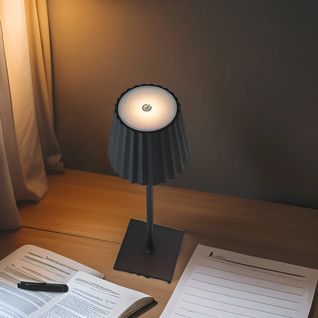 LAMPAN – Elegant Trådlös Touch Bordslampa