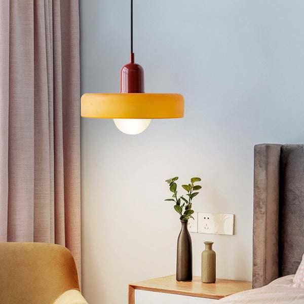 Elegant Bauhaus Pendellampa i Färgat Glas