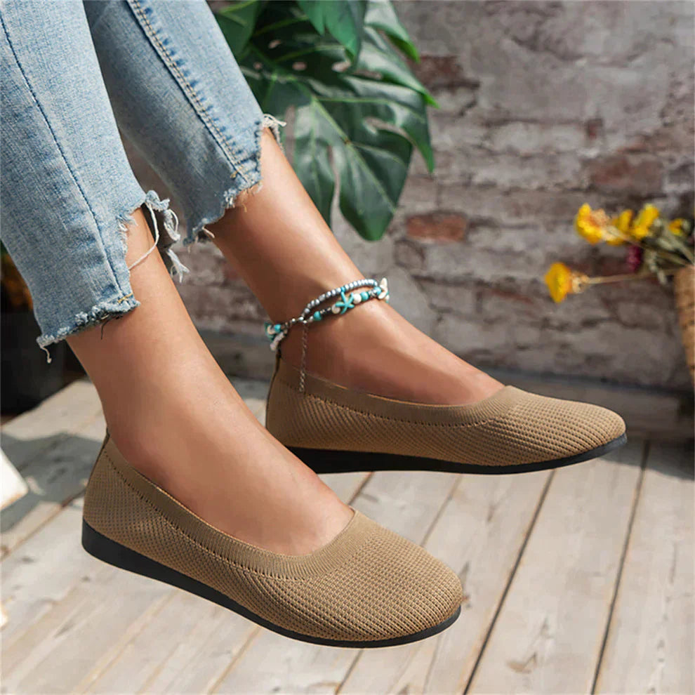 Kvinnors Slip-On Skor – Komfort & Stil