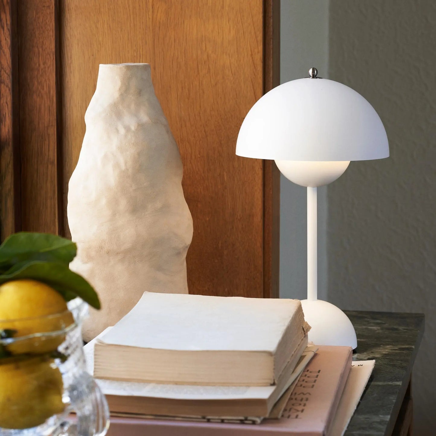 LUNARIA Trådlös LED Bordslampa – Stilren & Justerbar