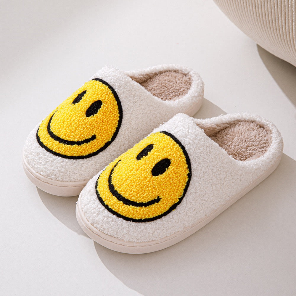 Mysiga Smiley Face Plyschsandaletter – Komfort & Stil