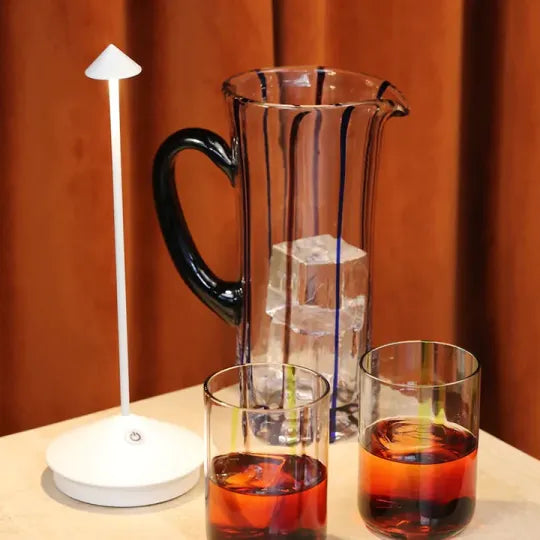 Elegant Vattentät LED Bordslampa för Hem & Utomhus
