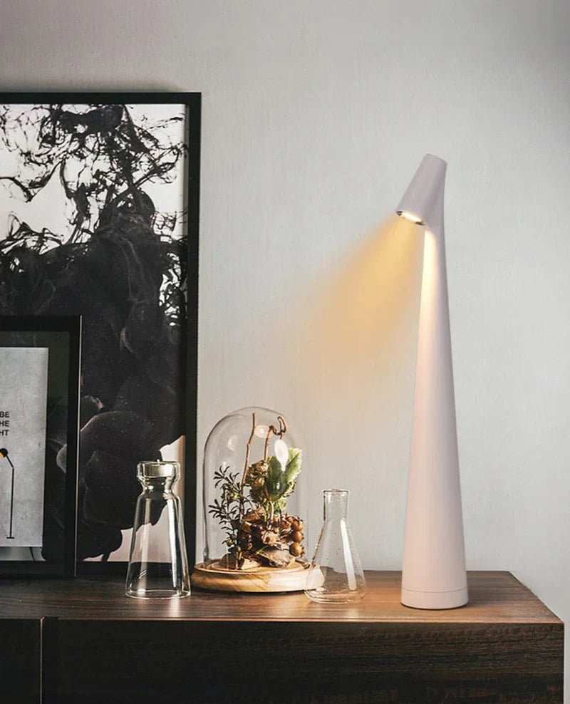LUMINAIRE – Elegant Trådlös Uppladdningsbar Bordslampa
