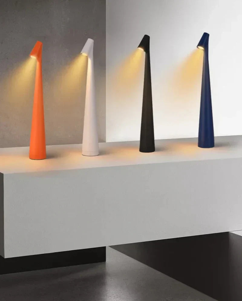LUMINAIRE – Elegant Trådlös Uppladdningsbar Bordslampa