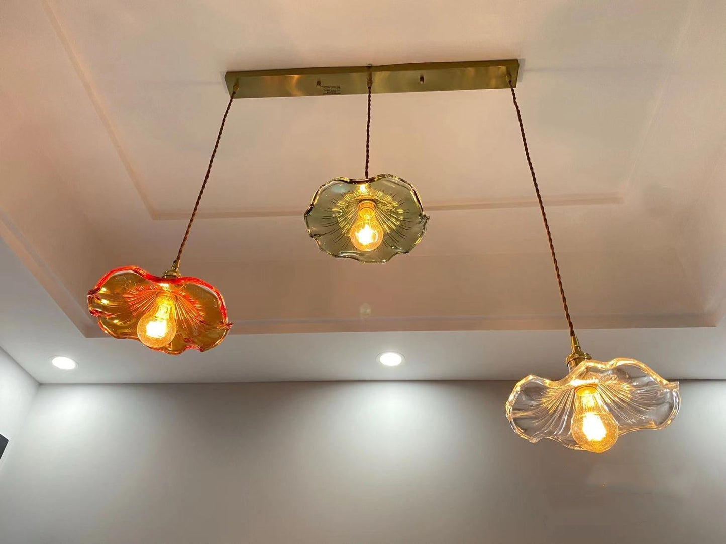 LAMPOR – Elegant LED Hängande Lampa i Färgglas