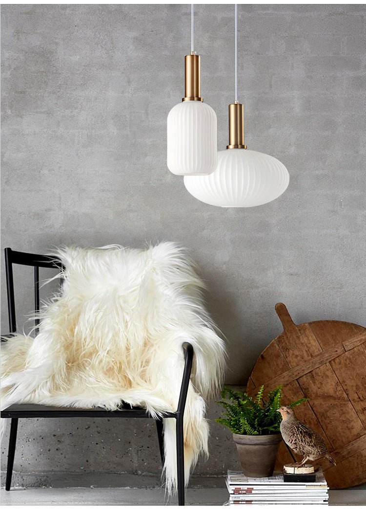 Färgglad Vintage Glaspendellampa – Stilfull Belysning