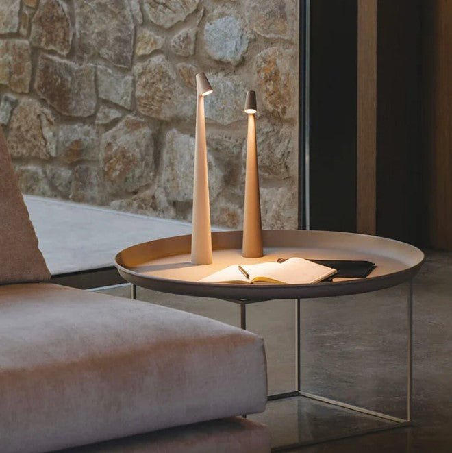 Elegant Trådlös LED Bordslampa – Dimbar & Portabel