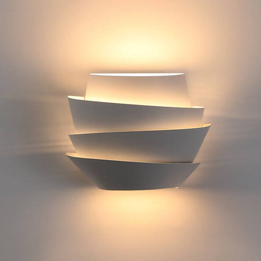 Elegant Skandinavisk Dubbel Vägglampa – Modern Belysning