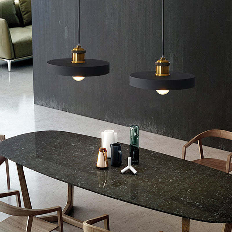 Elegant LED Hängande Lampa – Stilren Belysning