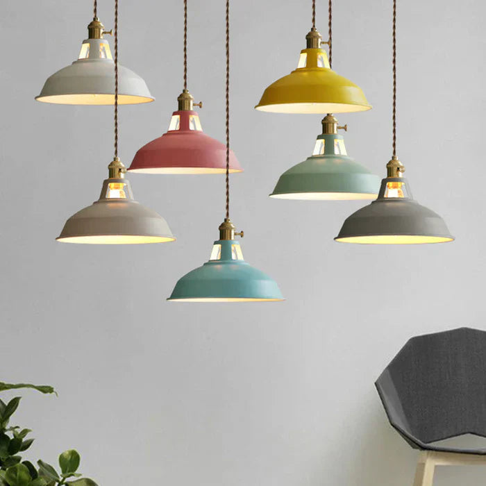 Industriell Retro Metallhänglampa – Stilfull Belysning