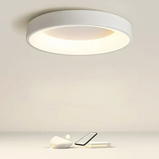 Elegant Skandinavisk Rund LED Taklampa – Modern Belysning