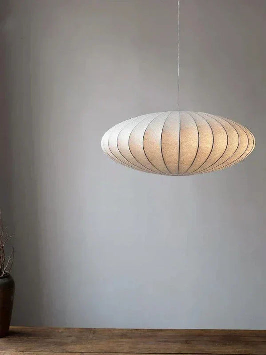 Elegant Hängande Silkeslampa med Kristalldekor