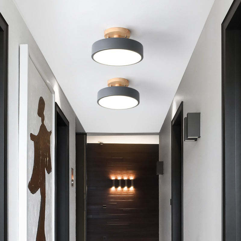 Elegant LED Taklampa i Trä – Modern Belysning