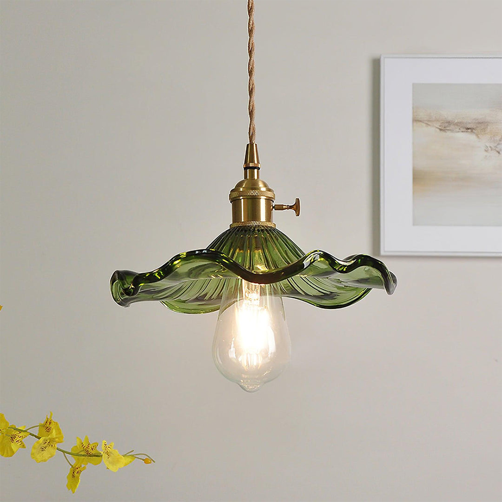 Elegant Hibiskus LED Taklampa – Stilfull Belysning