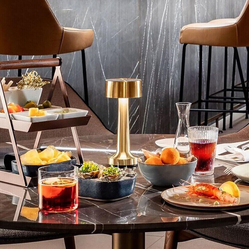 Elegant Modern Dimbart LED Bordslampa – Stilren & Energisnål