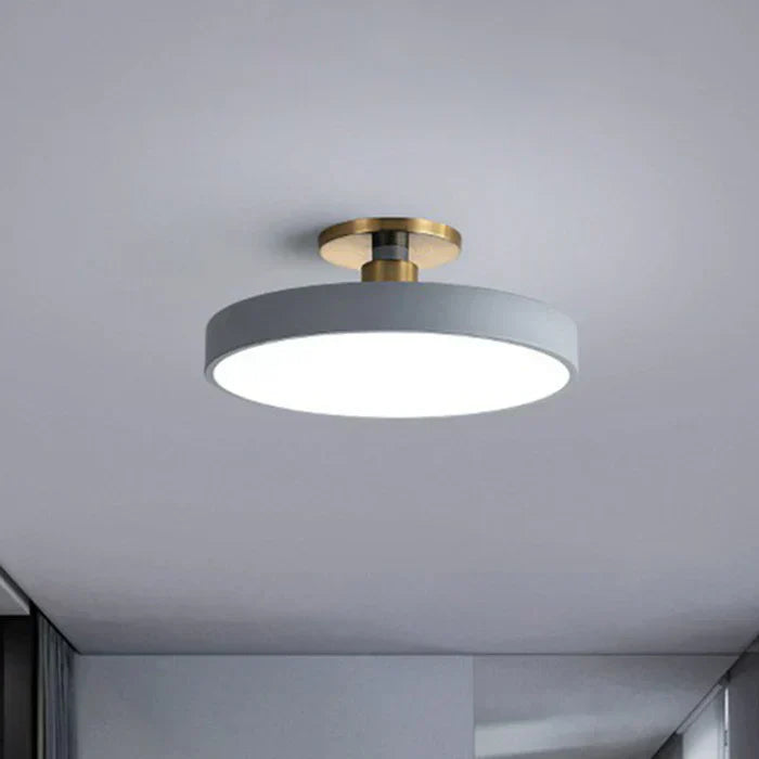 Lekfull Nordisk LED-taklampa för Barnrum