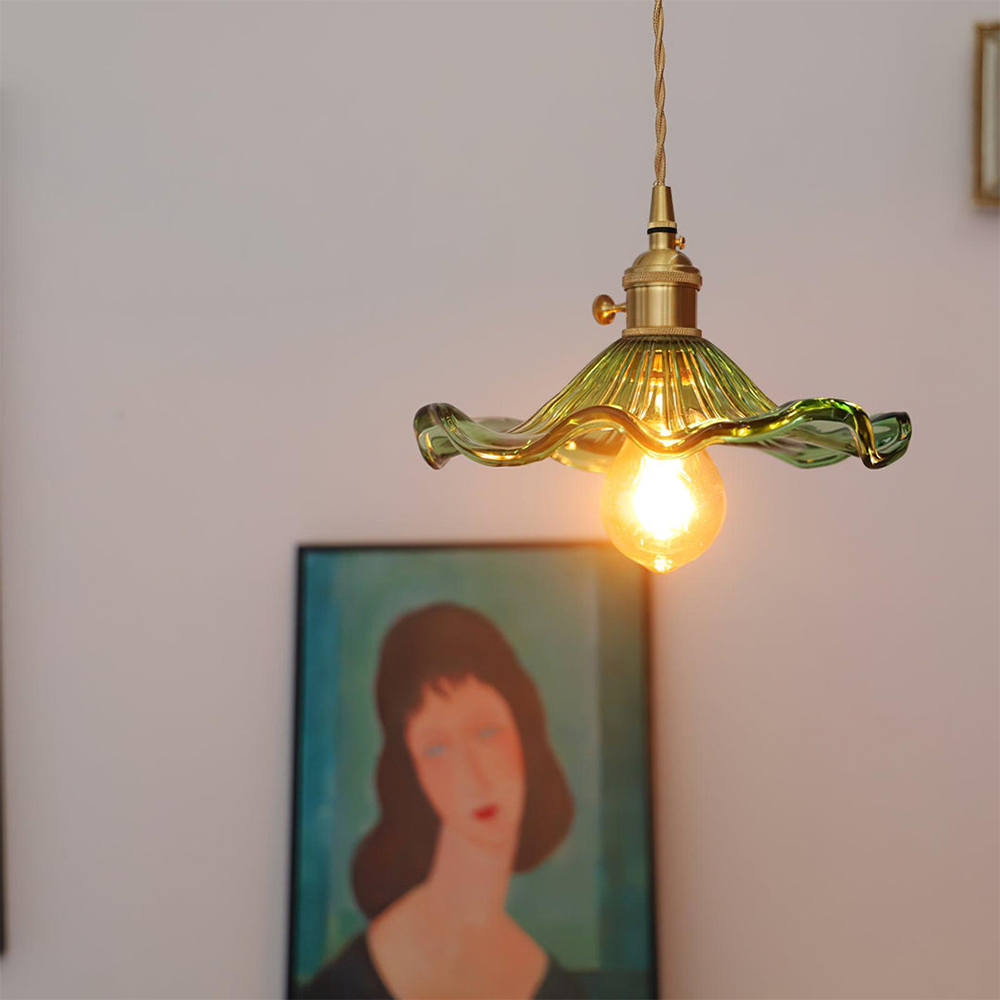 Elegant Hibiskus LED Taklampa – Stilfull Belysning