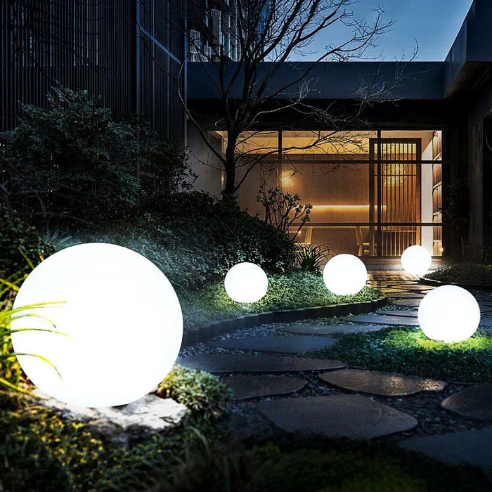Magisk LED Trädgårdsbelysning – Sfärisk Lampa