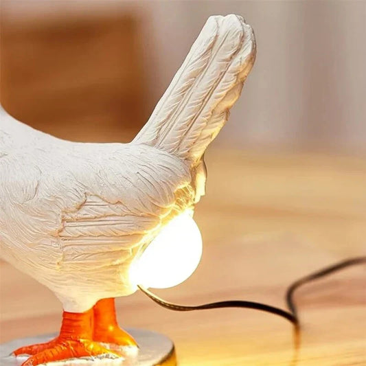 Lekfull Kyckling Bordslampa med Mjukt LED-ljus