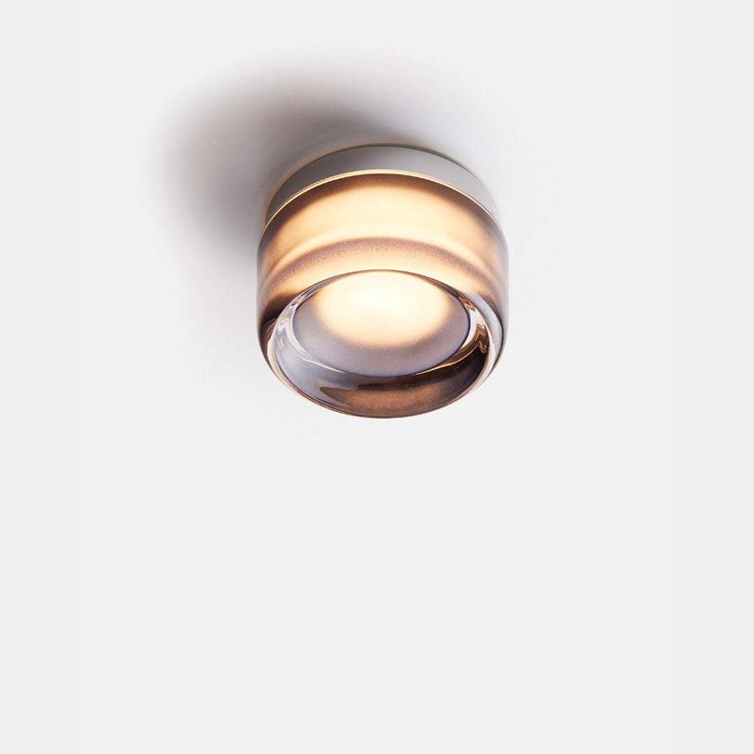 Elegant LED Vägglampa för Modern Inredning