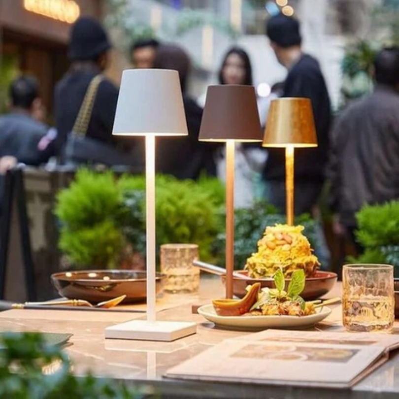 Elegant Trådlös LED Bordslampa – Stilfull Belysning