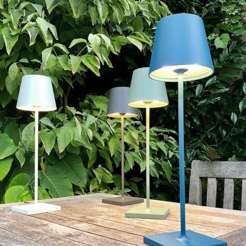 Elegant Trådlös LED Bordslampa – Stilfull Belysning