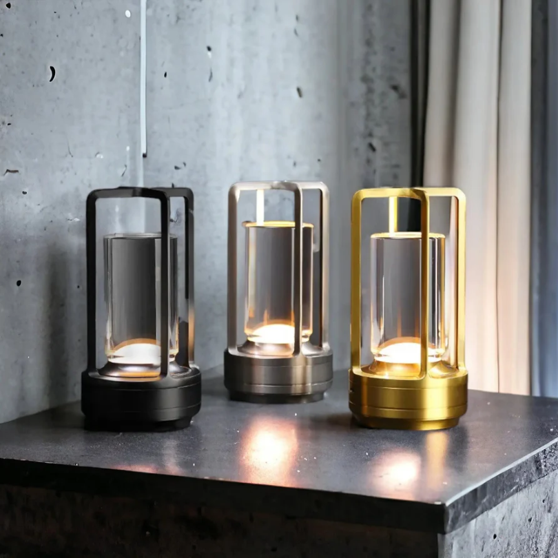 Elegant Trådlös LED Bordslampa – Skandinavisk Design
