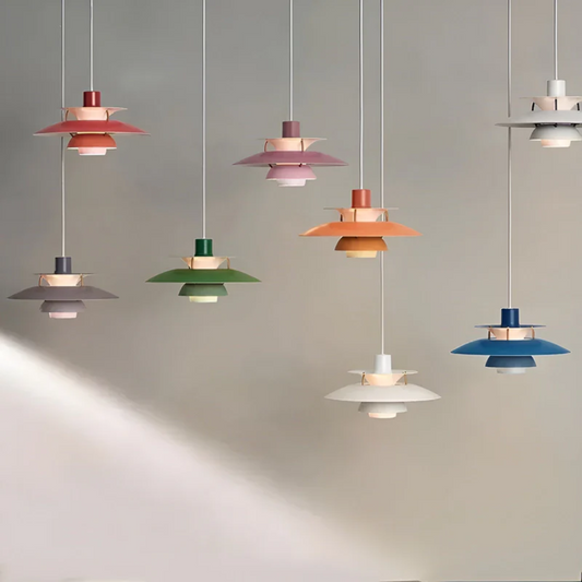 Färgglad Modern LED Pendellampa – Stilfull Belysning