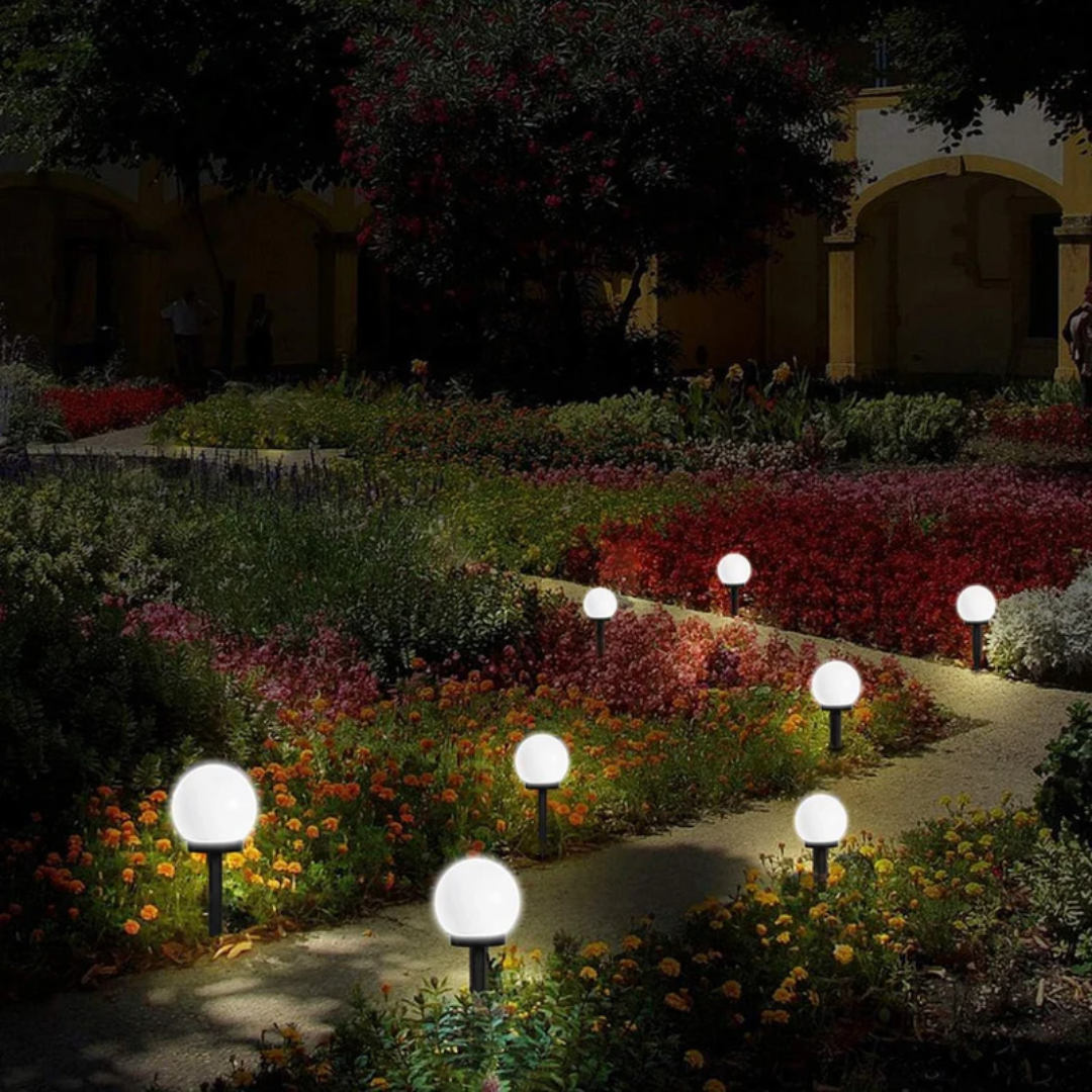 Eleganta Solenergi Trädgårdsbelysning – Stilfulla Orbs