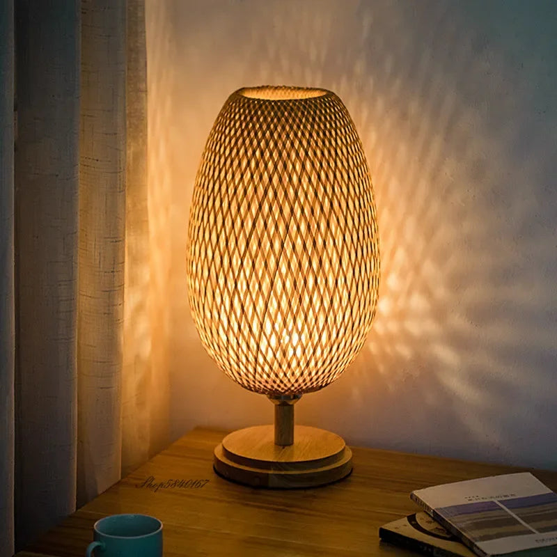 Vintage Bambu Bordslampa – Rustik & Elegant