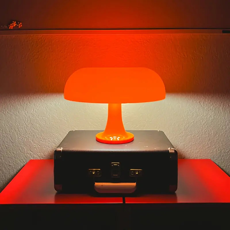 Elegant Bärbar Svampbordslampa med LED-belysning