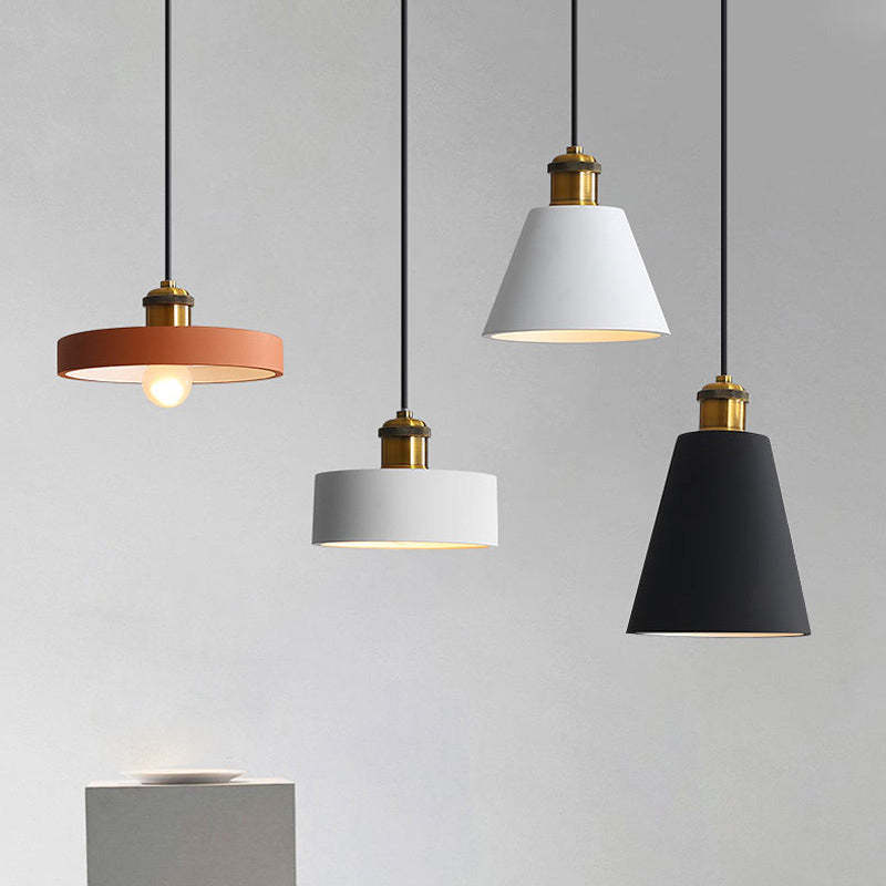 Elegant LED Hängande Lampa – Stilren Belysning
