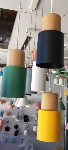 Elegant Skandinavisk LED Pendellampa – Modern Design