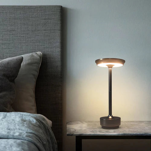 Modern Trådlös Smart Bordslampa – Justerbar Färg & Ljusstyrka